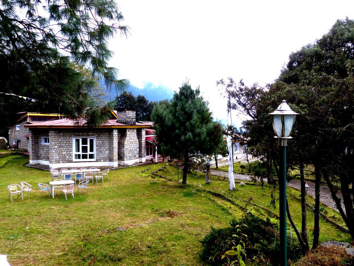 Lukla Airport Resort Lukla Exterior foto