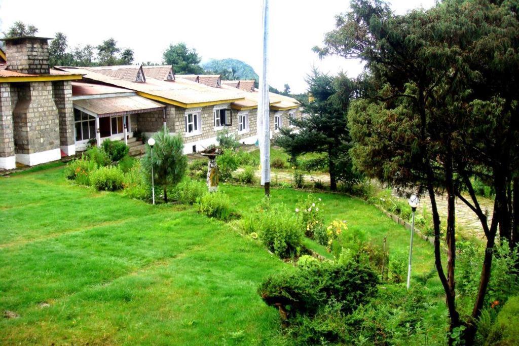 Lukla Airport Resort Lukla Exterior foto